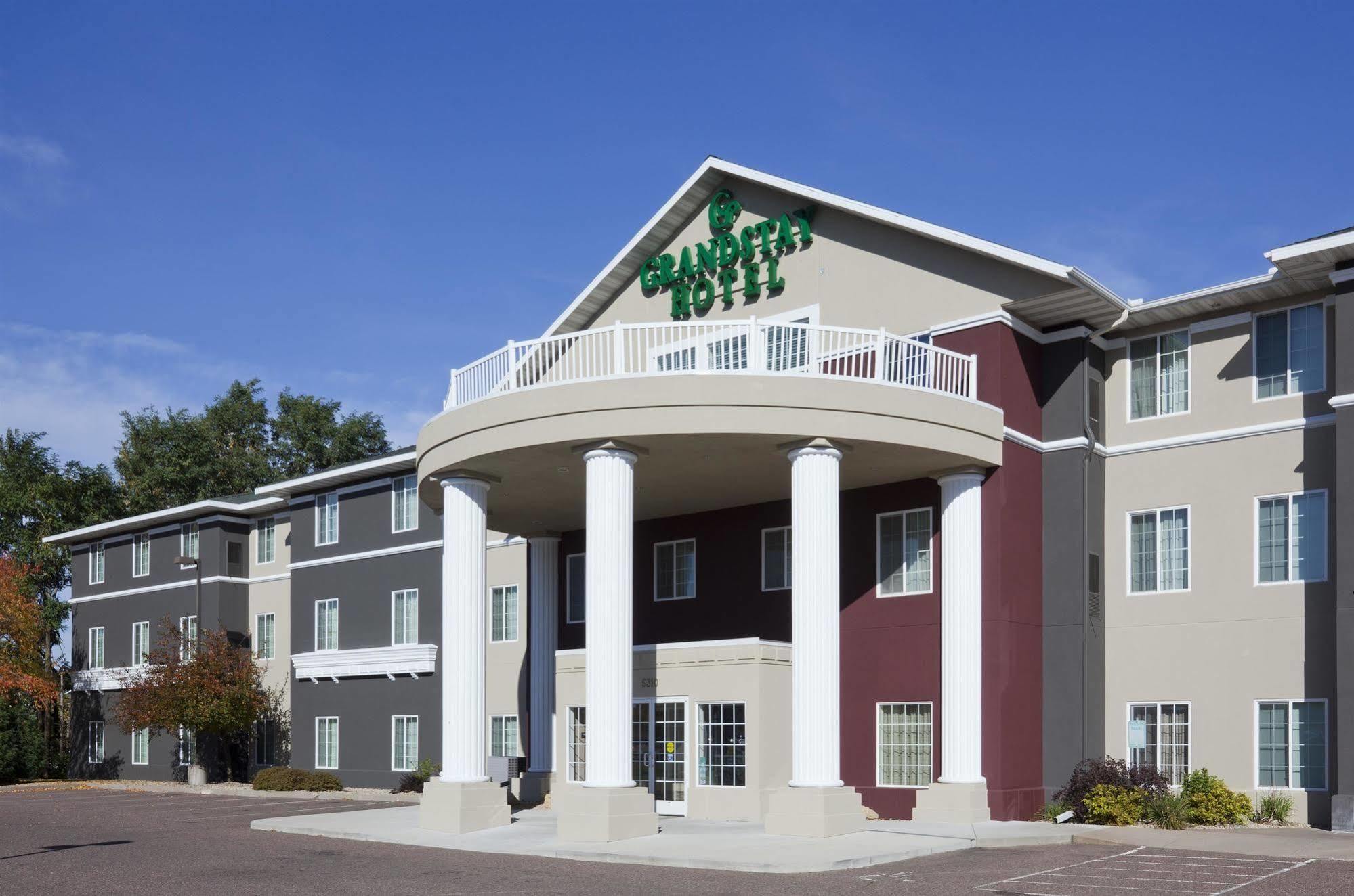 Grandstay Residential - Hotel Eau Claire